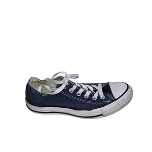 Converse Cllassic Blue Low-Top Sneakers